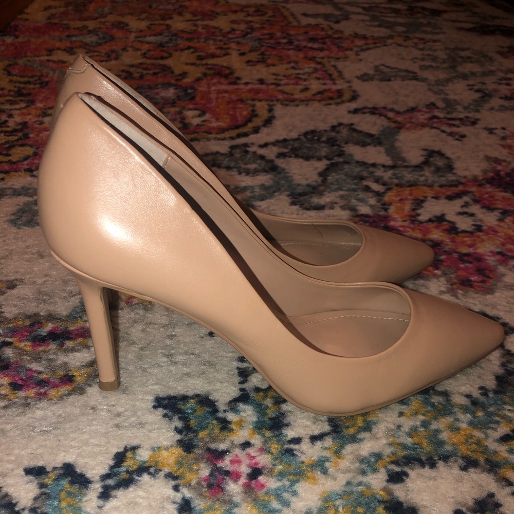 Charles by Charles David nude leather heels